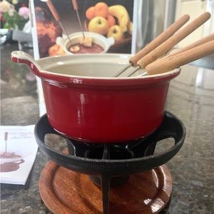 Le Crueset Vintage 1980 chocolate foundue set rounge red.